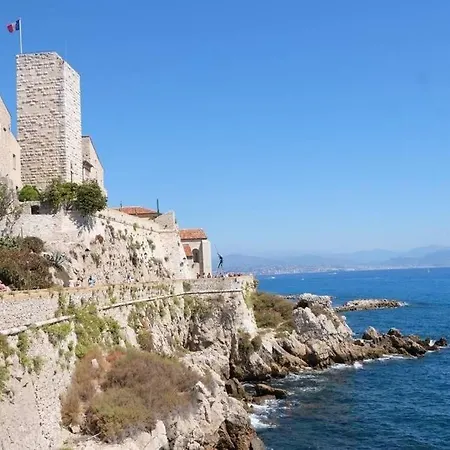 Appartamento Le Provencal - Center Old 1br Flat With Ac, Wifi