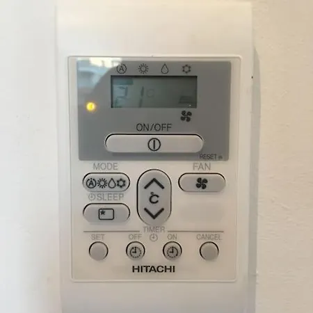 Le Provencal - Center Old 1br Flat With Ac, Wifi * Antibes