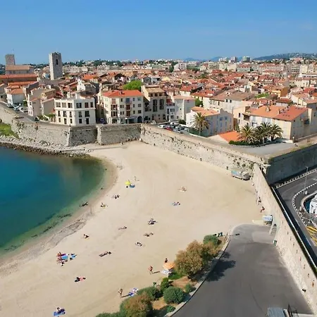 Le Provencal - Center Old 1br Flat With Ac, Wifi * Antibes