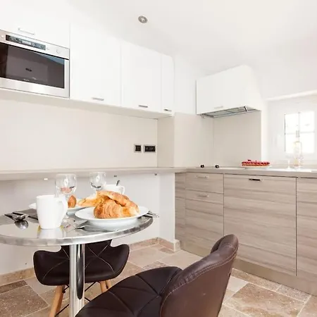 Apartamento Le Provencal - Center Old 1br Flat With Ac, Wifi Antibes